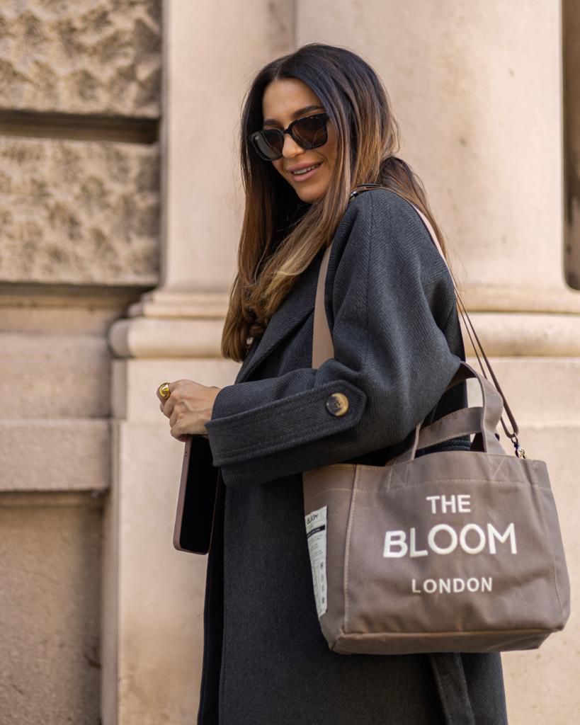 Canvas Medium Tote – Chocolate Malt